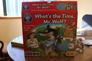 What's the Time, Mr. Wolf? box cover