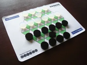 Amoeba box cover