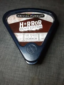 Trivial Pursuit: Horror Movie Edition box cover