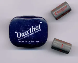 Owzthat box cover