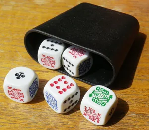 Poker Dice box cover