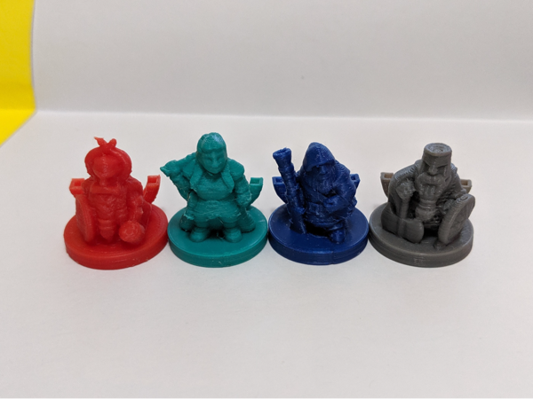 Caverna Dwarves Model with Token holder