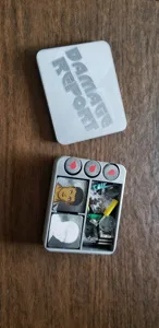 Damage Report Token Holder