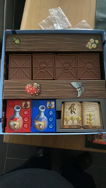 Quacks of Quedlinburg insert for fortuneteller cards and ingredient books