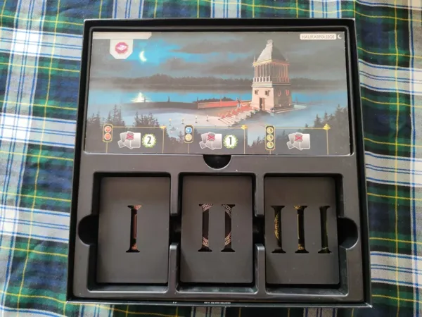 7 Wonders simple age card boxes