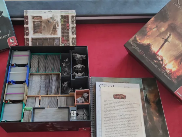 Tainted Grail -  Core Game Inlay