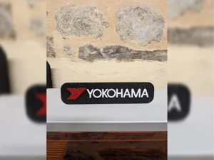 Lightbox Yokohama – Logo
