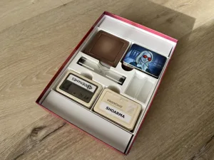 Tray for codenames
