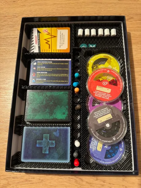 Pandemic Disease Tray Split