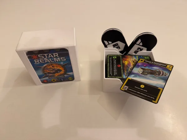 Star Realms Box for cards and point counters