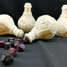 Alchemists potion bottle Dicebox (Threaded)