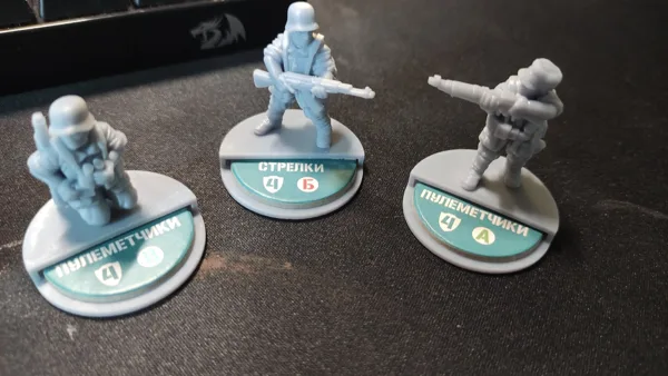 Undaunted: Normandy miniatures base