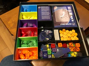 Alien Frontiers Insert