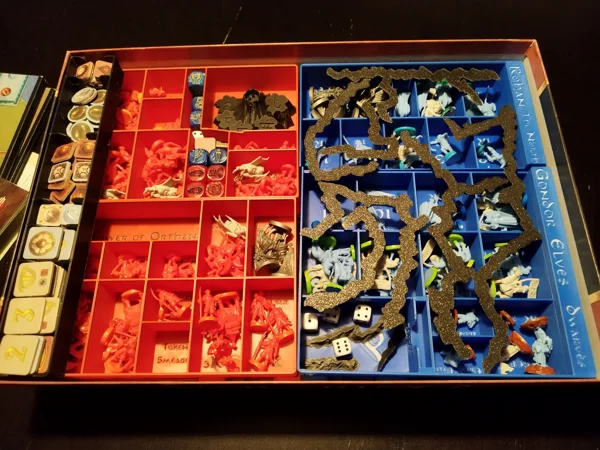 War of the Ring 2nd + Lords expansion + props -Fast setup (English text + mountain space)