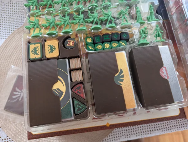 Dune War for Arrakis Retail insert token and card holders