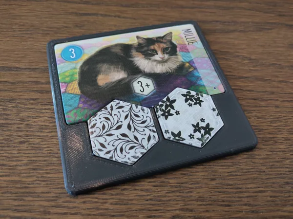 Calico Cat Pattern Holder
