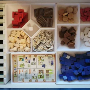 Hallertau board game organizer