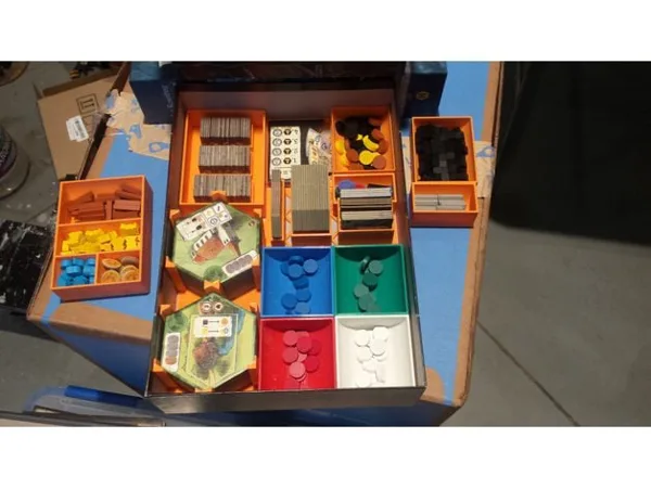 Haspelknecht Board Game Insert