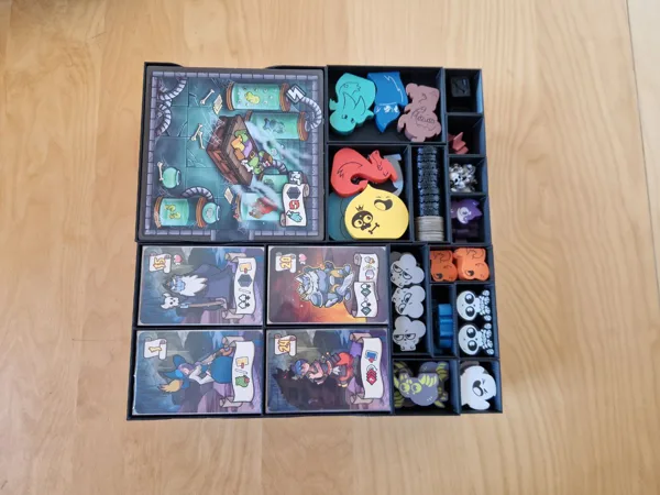 Keep the Heroes Out and Boss Battles Insert - Dividers and alternative storage