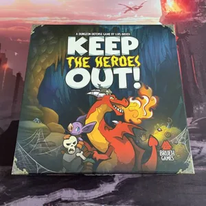 Keep The Heroes Out Deluxe Insert - German/English