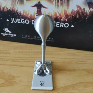 Beacon + Builginds Frostpunk Board Game