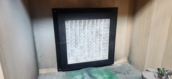 Airbrush booth furnace filter holder
