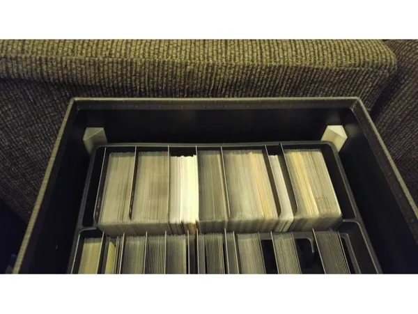Kingdom Death 1.0 (1.5?) - Box Corner Support