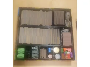 Queendomio + Kingdomino + Age of Giants insert