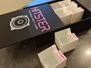 Hitster Ultimate Box Alle Editionen in einer Kiste