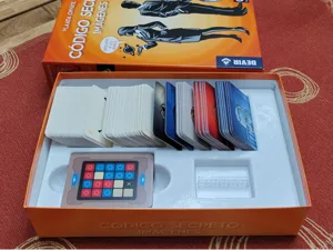 Codenames Pictures Insert