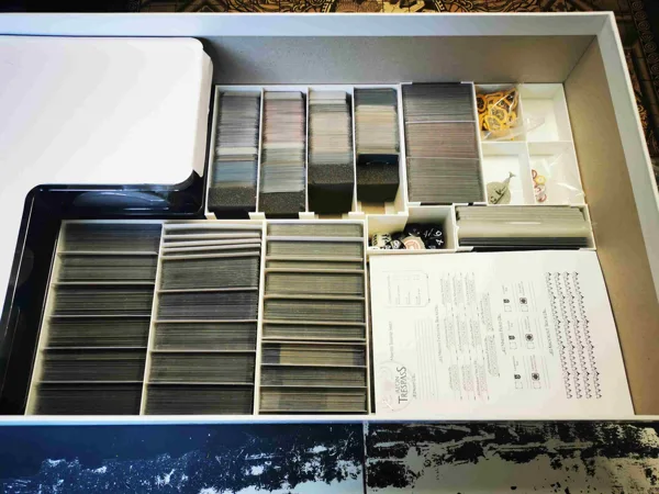Aeon Trespass Organizer