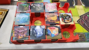 Quodd Heroes Board Game Organizer