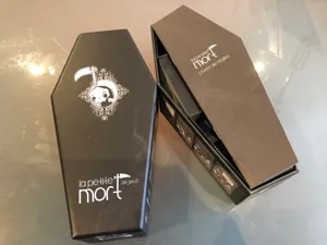 La Petite Mort (Little death) insert