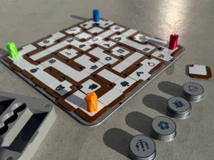 Labyrinth Board Game