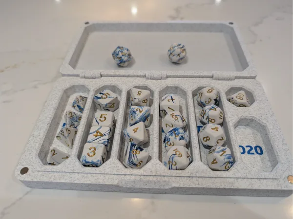 Opinionated D&D Dice Box & Tray