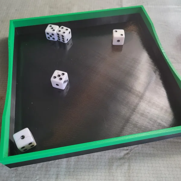 Dice tray