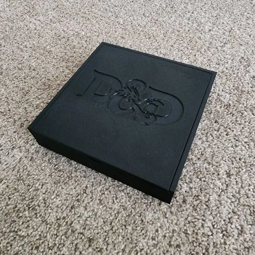 DnD travel box (no hardware required)