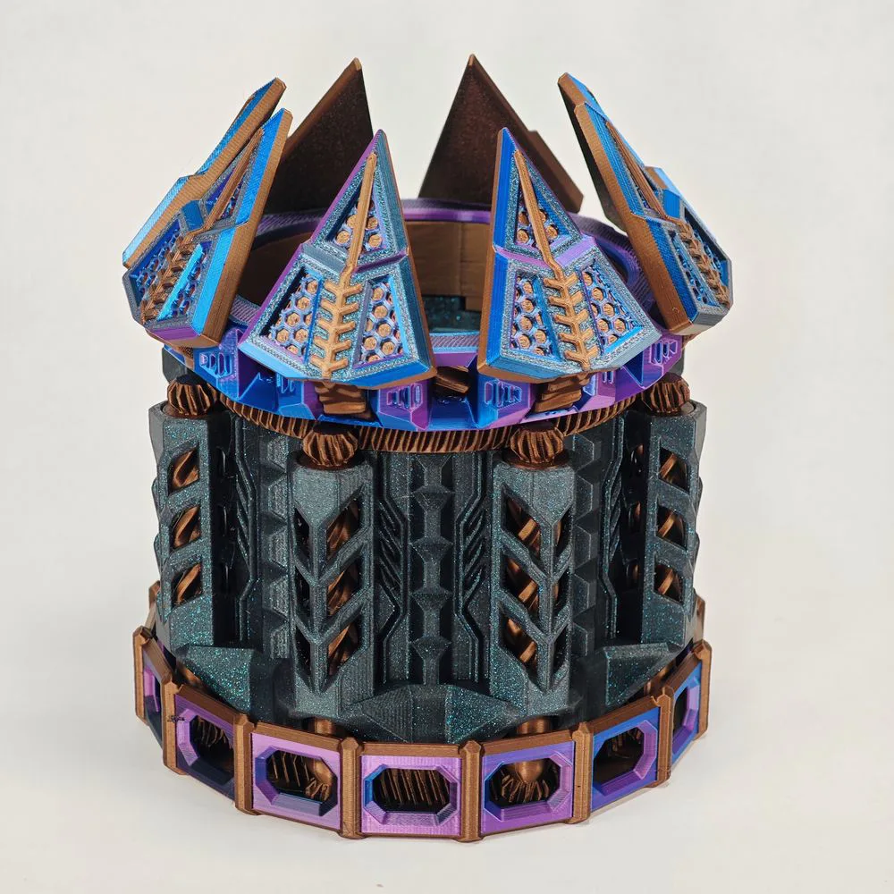 Geared Mechanical Dice Box - Tilting Doors