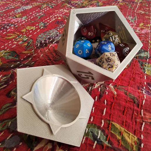 Dice box