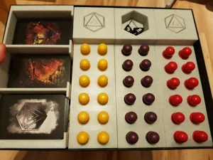 Warigin Boardgame Insert