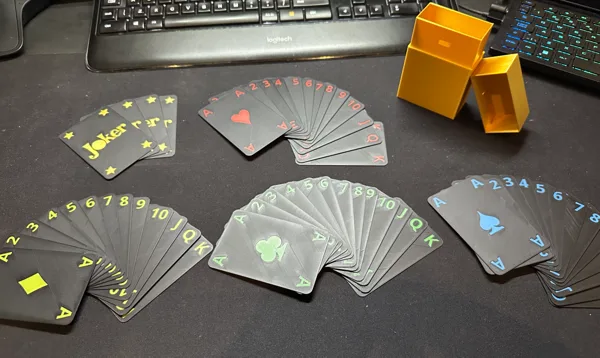 Playing Cards - Full Deck - Plus case