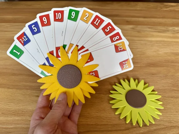 Playing card holder in sunflower design
