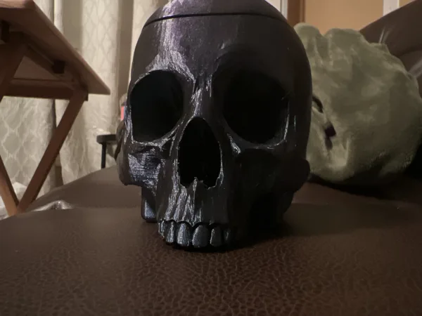 Skull deck box