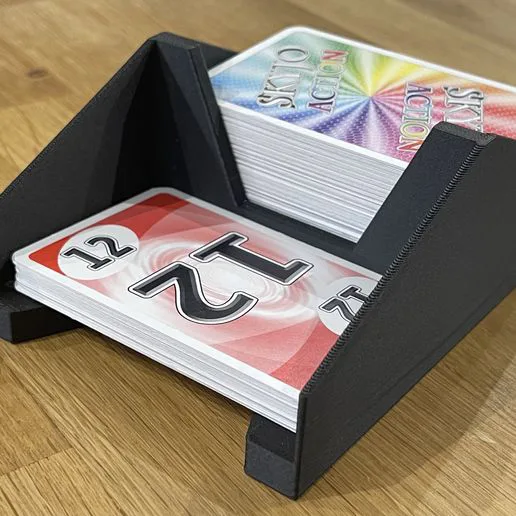 Card holder for Skyjo