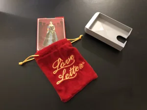 Love Letter Clam Shell Insert