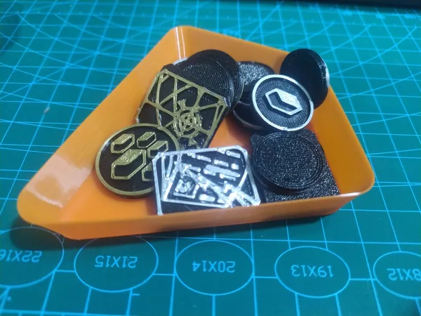 Stackable TPU Vase Token Tray