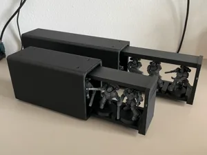 32mm base miniature secure container
