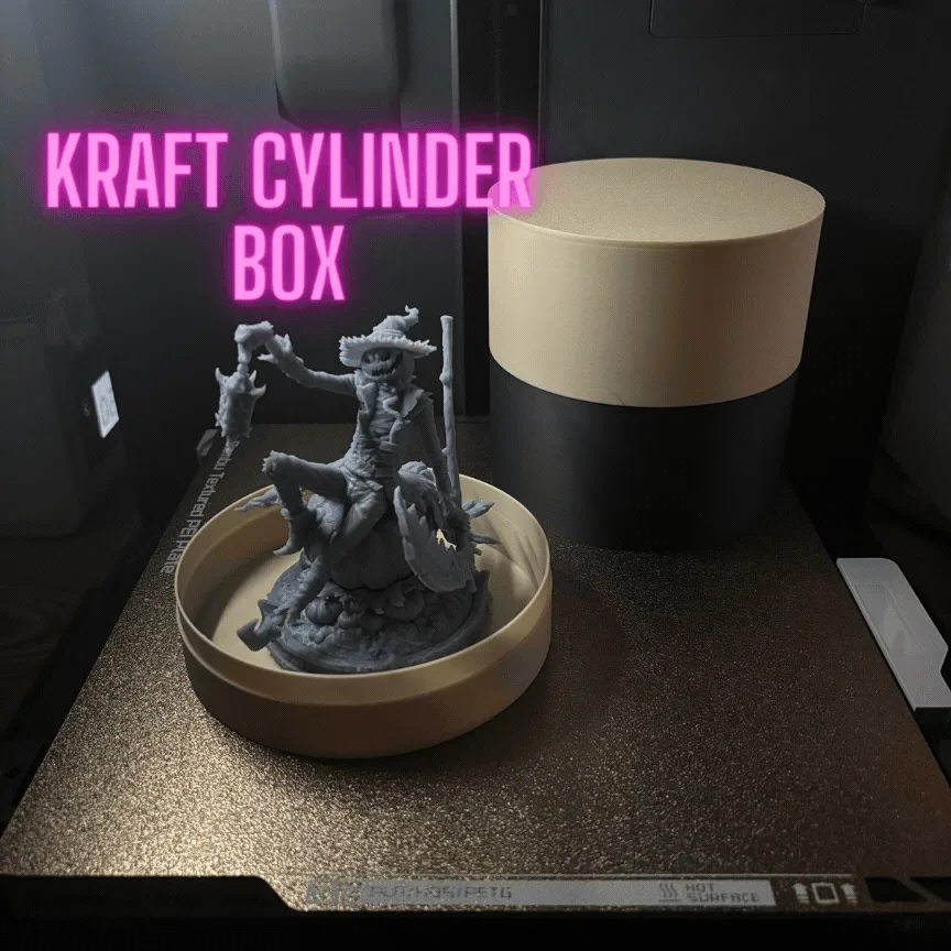 Shipping container for Miniatures and more