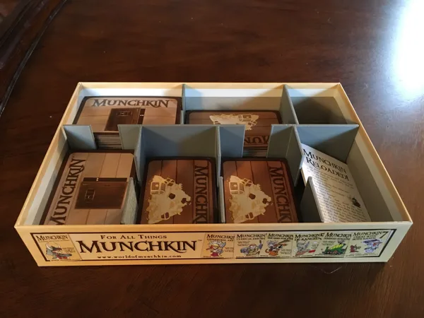 Munchkin Box Card Holder V2