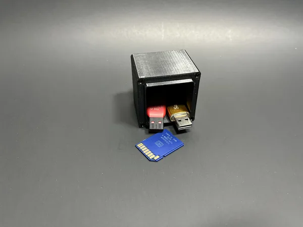 Magnetic Parametric Storage Box
